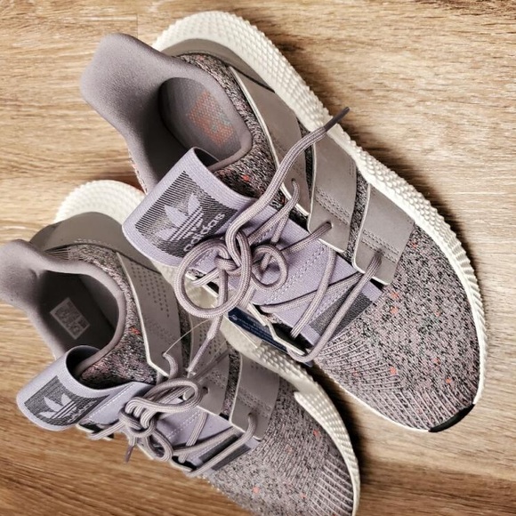 Adidas - Picture 3 of 3